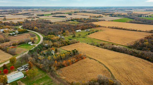 8601 County Road 3 NW, Oronoco, MN 55960