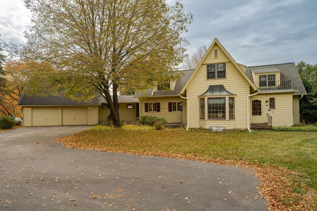 8601 County Road 3 NW, Oronoco, MN 55960