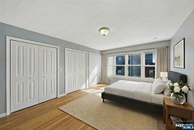 364 New York Avenue 3, Jersey City, NJ 07307