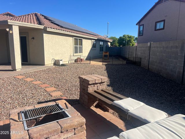 15481 W CAMERON Circle, Surprise, AZ 85379