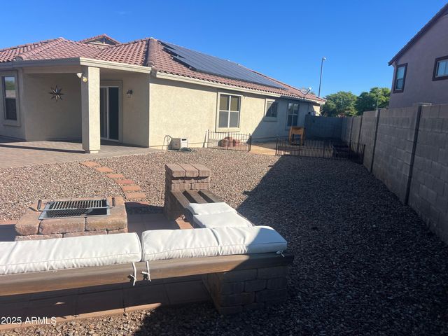 15481 W CAMERON Circle, Surprise, AZ 85379