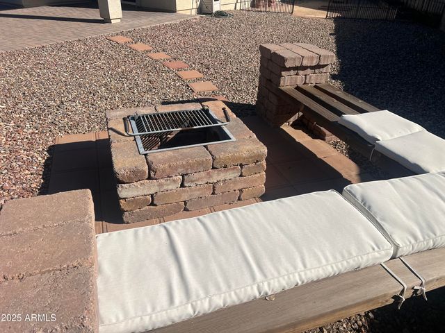 15481 W CAMERON Circle, Surprise, AZ 85379