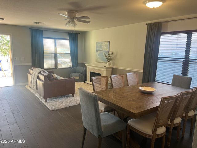 15481 W CAMERON Circle, Surprise, AZ 85379