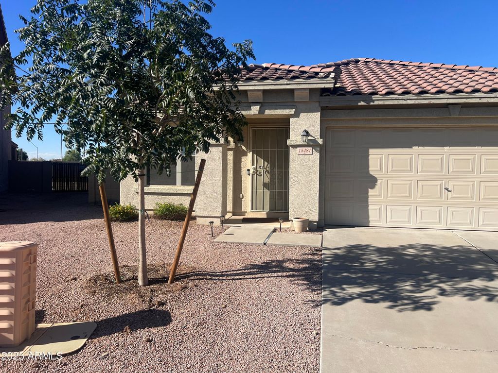 15481 W CAMERON Circle, Surprise, AZ 85379