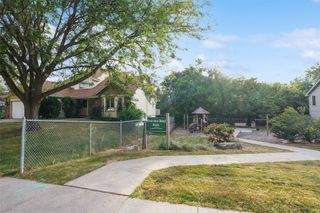 1824 NW 90th Street, Clive, IA 50325