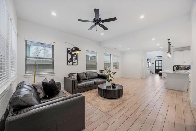 10636 Wild Chives, Conroe, TX 77385