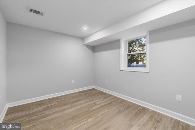 1401 18TH PL SE, Washington, DC 20020