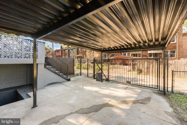 1401 18TH PL SE, Washington, DC 20020