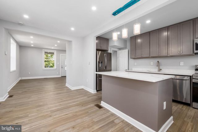 1401 18TH PL SE, Washington, DC 20020