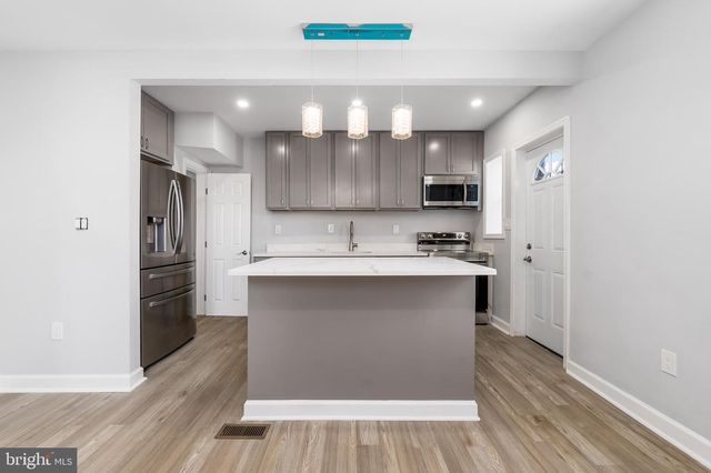 1401 18TH PL SE, Washington, DC 20020