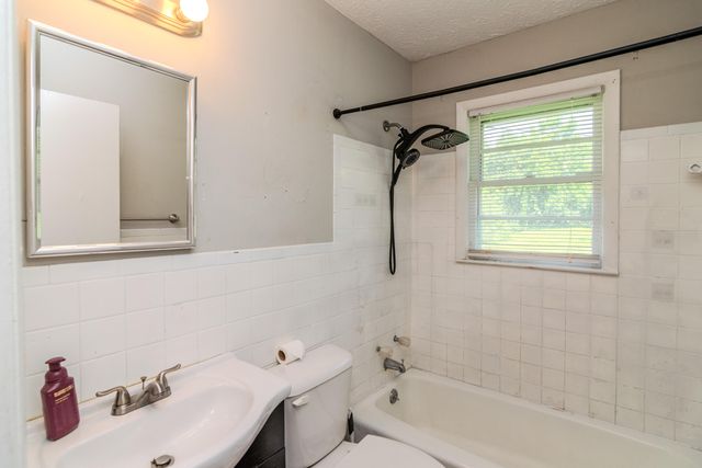 1825 Courtland Drive, Lexington, KY 40505