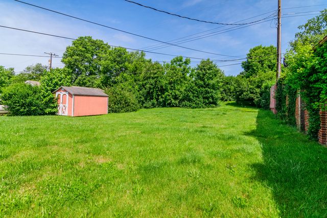 1825 Courtland Drive, Lexington, KY 40505