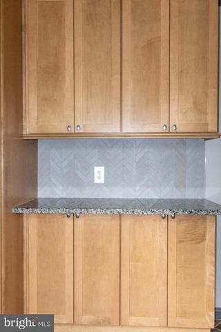 336 STOCKTON ST, Hightstown, NJ 08520