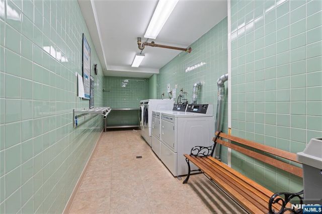 2000 Linwood Avenue 6E, Fort Lee, NJ 07024