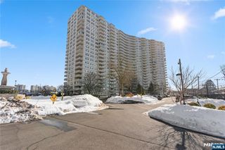 2000 Linwood Avenue 6E, Fort Lee, NJ 07024