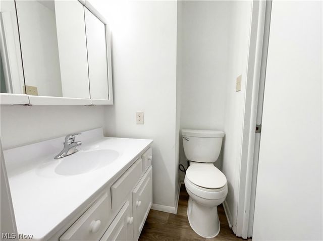 28095 Bassett Road, Westlake, OH 44145