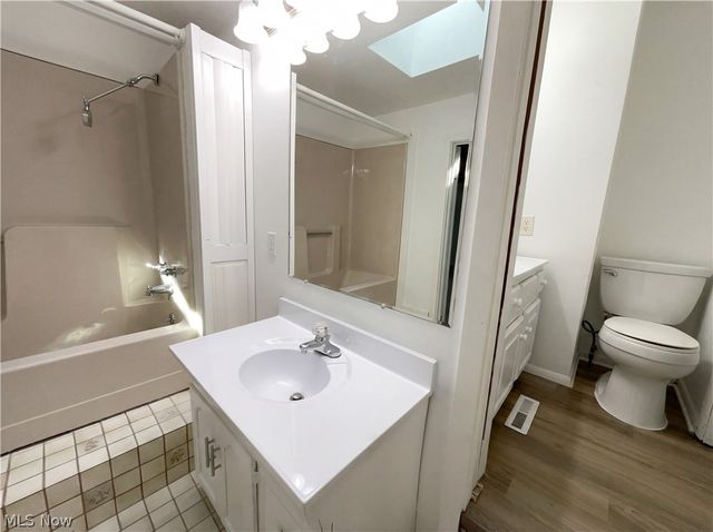 28095 Bassett Road, Westlake, OH 44145