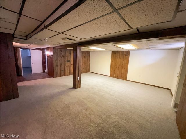 28095 Bassett Road, Westlake, OH 44145