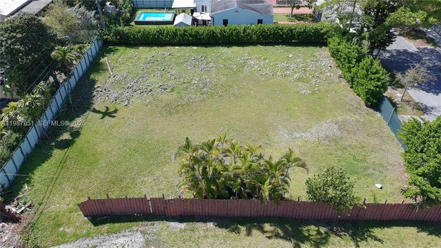 5410 SW 5th Terr, Miami, FL 33134