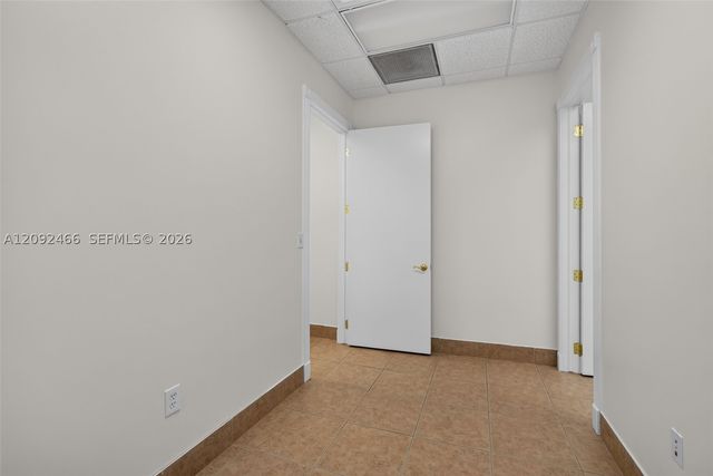 9700 Stirling Rd 104B, Cooper City, FL 33024