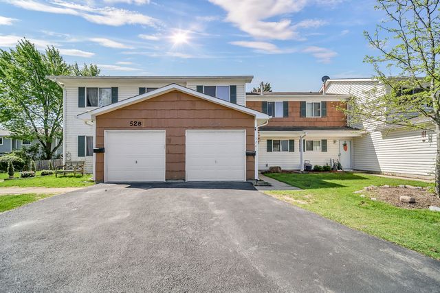 526 Alton Court, Carol Stream, IL 60188
