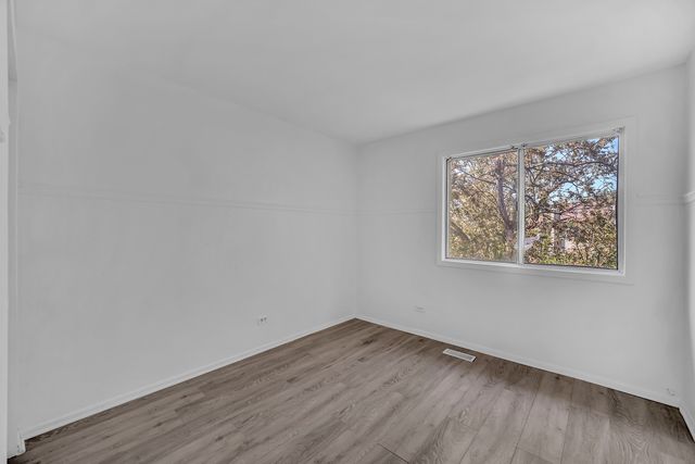 526 Alton Court, Carol Stream, IL 60188