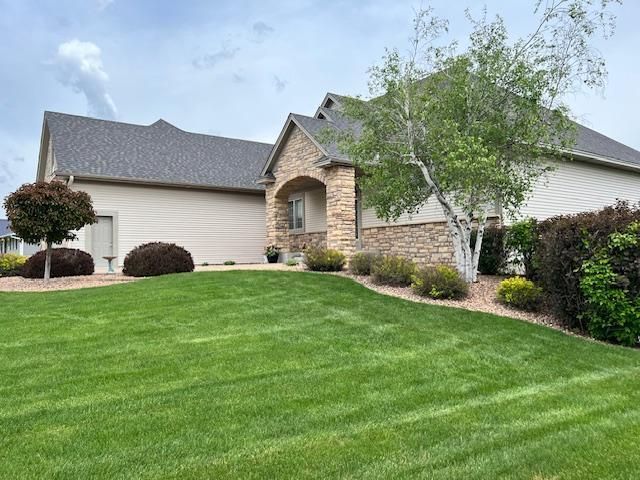 28703 Bay Shore Drive NW, Bradford Twp, MN 55040