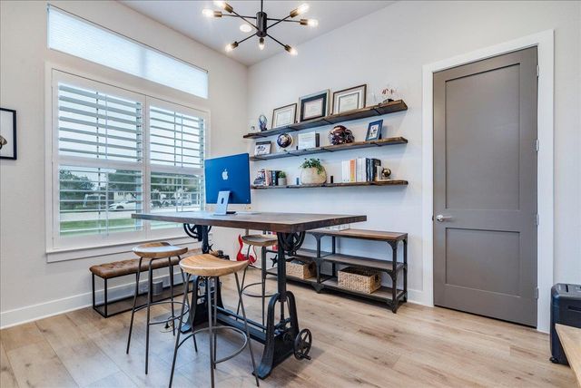 1144 Bunker Ranch BLVD, Dripping Springs, TX 78620