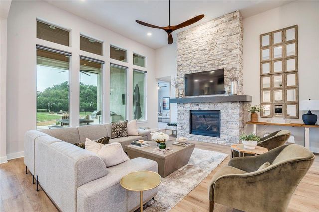 1144 Bunker Ranch BLVD, Dripping Springs, TX 78620