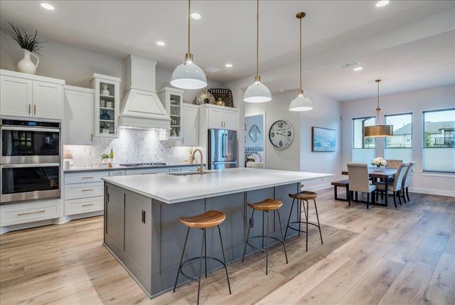 1144 Bunker Ranch BLVD, Dripping Springs, TX 78620