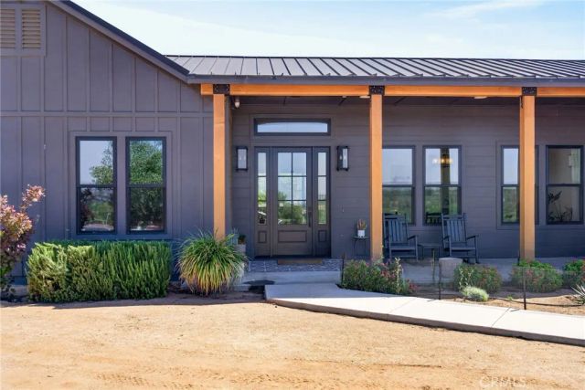 8064 Gopher Gulch, Riverside, CA 92506