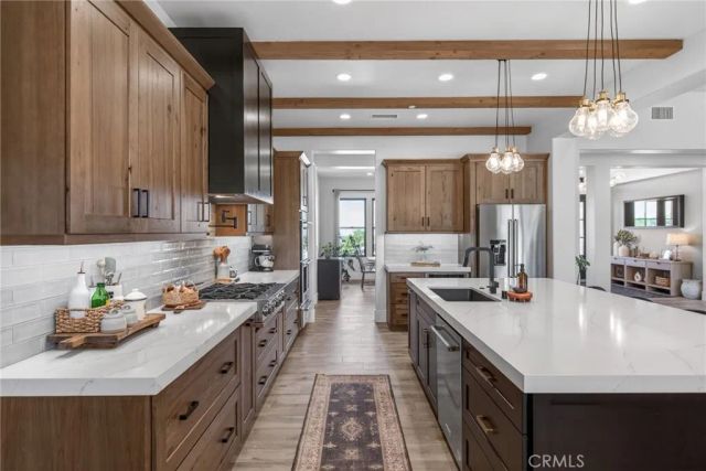 8064 Gopher Gulch, Riverside, CA 92506