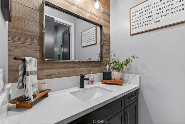 8064 Gopher Gulch, Riverside, CA 92506