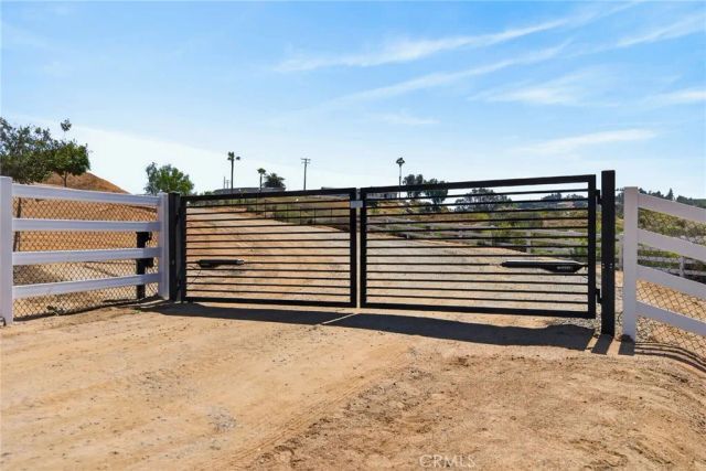 8064 Gopher Gulch, Riverside, CA 92506