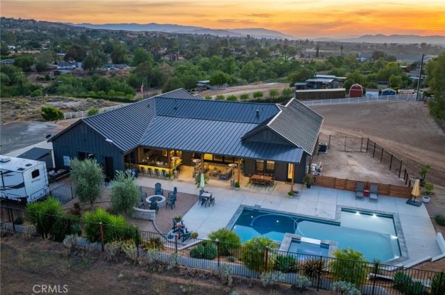 8064 Gopher Gulch, Riverside, CA 92506