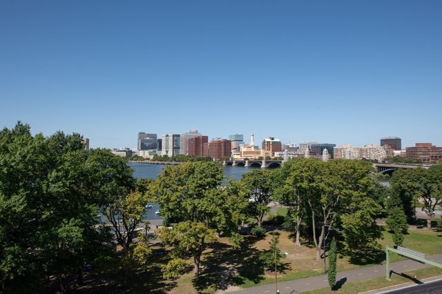 112 Pinckney St 46, Boston, MA 02114