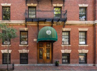 112 Pinckney St 46, Boston, MA 02114
