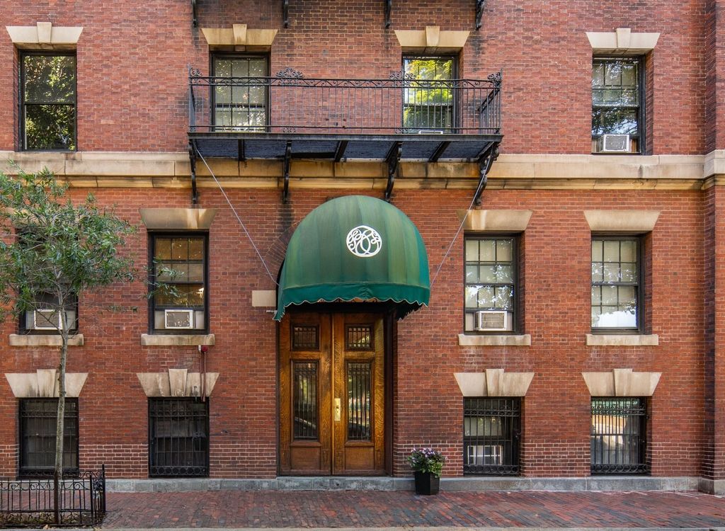 112 Pinckney St 46, Boston, MA 02114