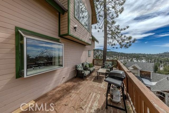 32455 Scandia, Running Springs, CA 92382