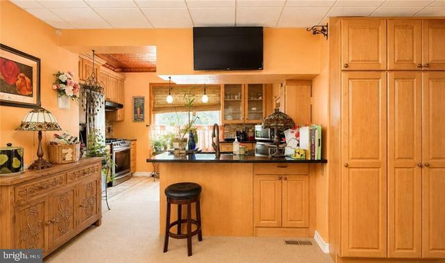 306 E WHITE ST, Summit Hill, PA 18250