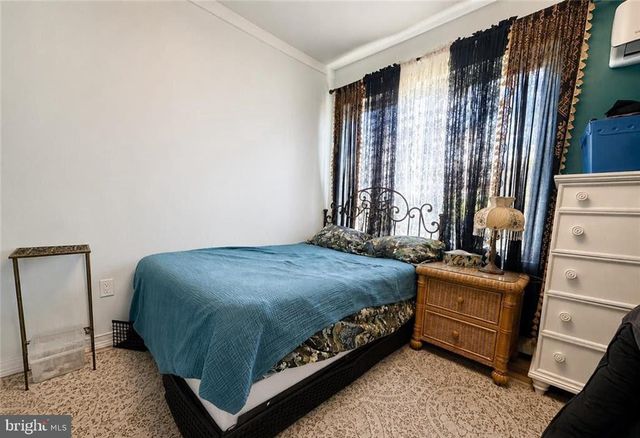 306 E WHITE ST, Summit Hill, PA 18250