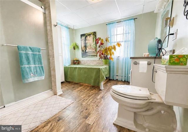 306 E WHITE ST, Summit Hill, PA 18250