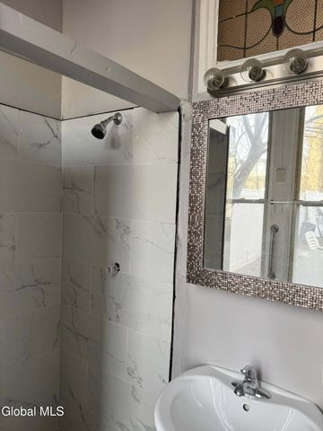 335 1st Street, Troy, NY 12180