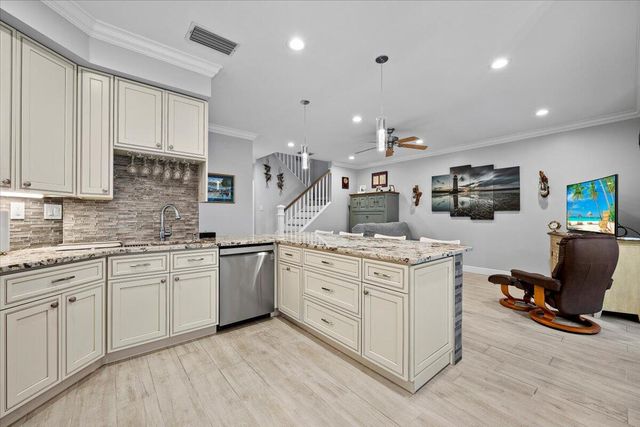 2041 Staysail Lane, Jupiter, FL 33477