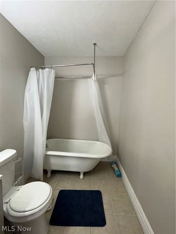 4002 Robert Avenue, Cleveland, OH 44109