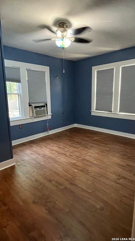 331 W HARLAN AVE, San Antonio, TX 78214