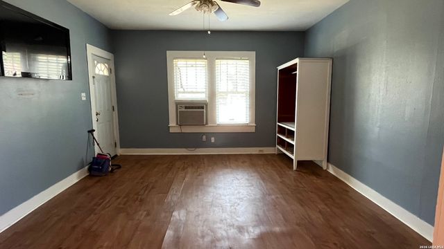 331 W HARLAN AVE, San Antonio, TX 78214