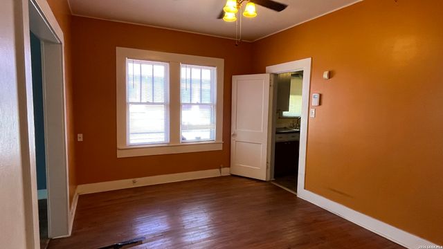 331 W HARLAN AVE, San Antonio, TX 78214