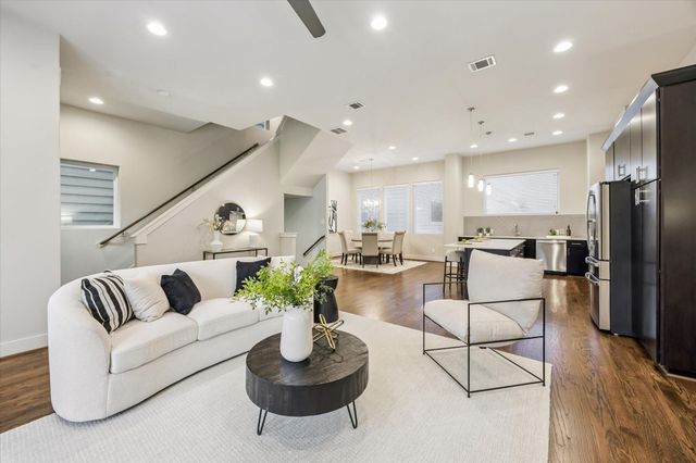 3005 La Branch Street, Houston, TX 77004