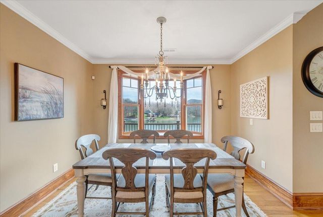 308 Pine DR, Huddleston, VA 24104